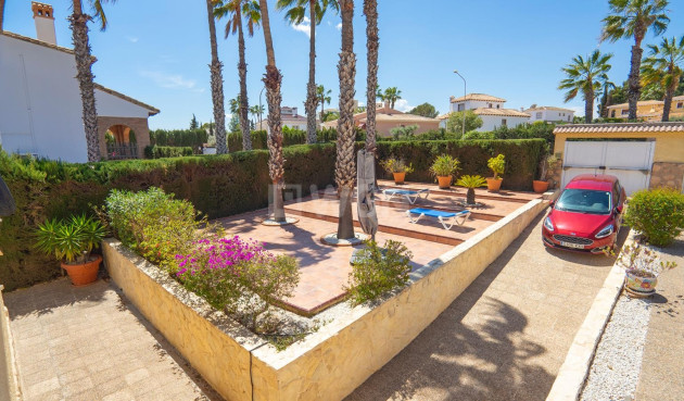 Odsprzedaż - Villa - Orihuela Costa - Costa Blanca