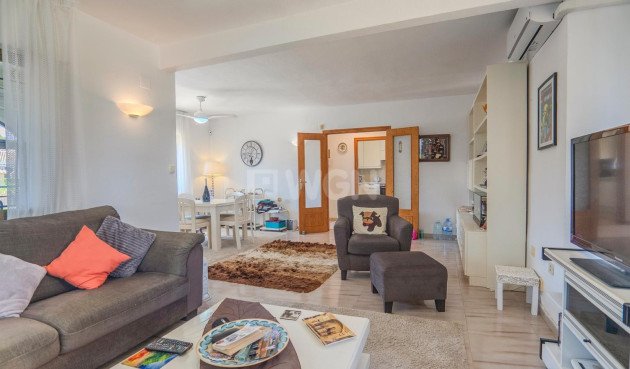 Reventa - Villa - Orihuela Costa - Costa Blanca