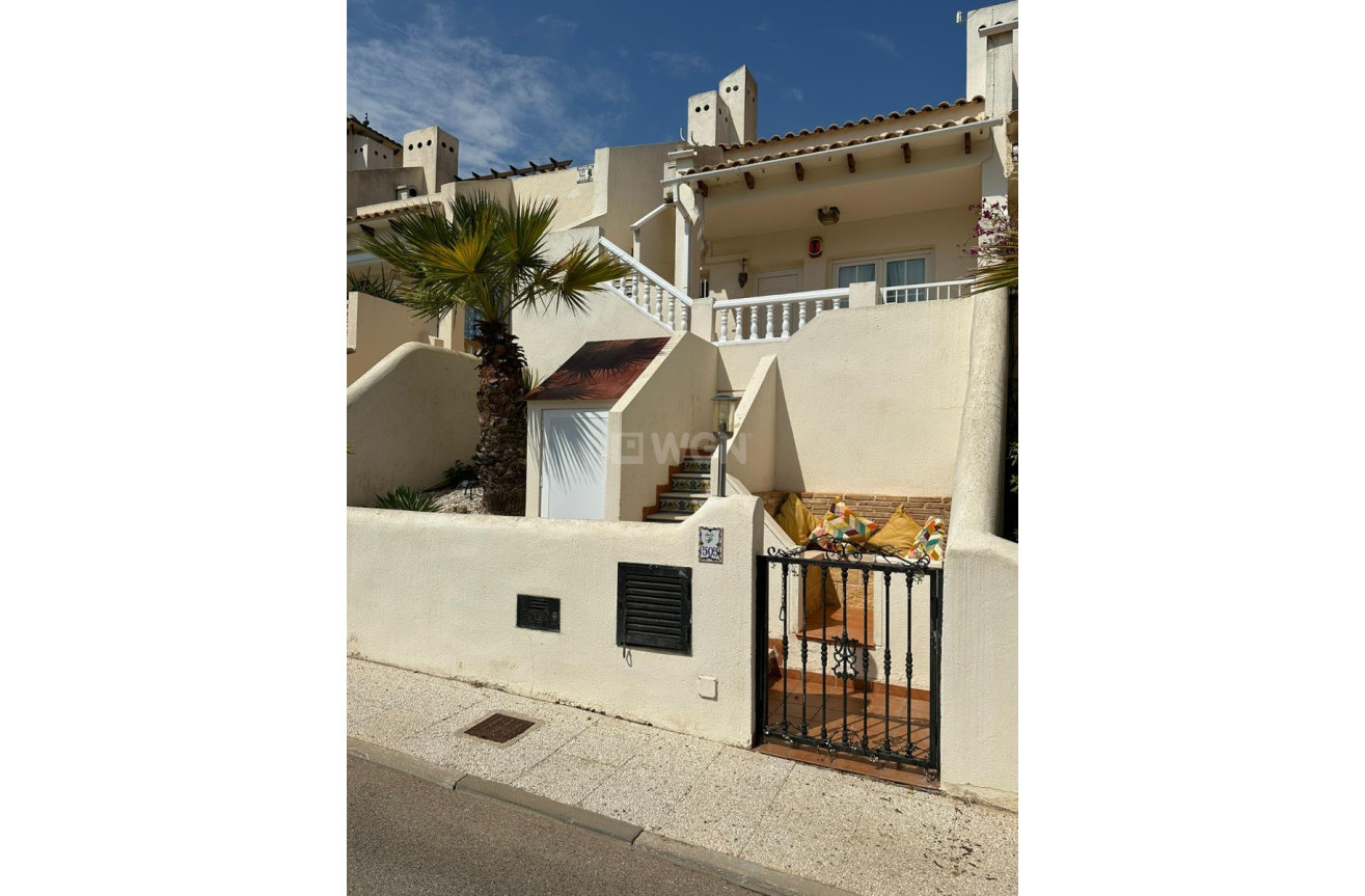 Odsprzedaż - Bungalow - Orihuela Costa - Costa Blanca