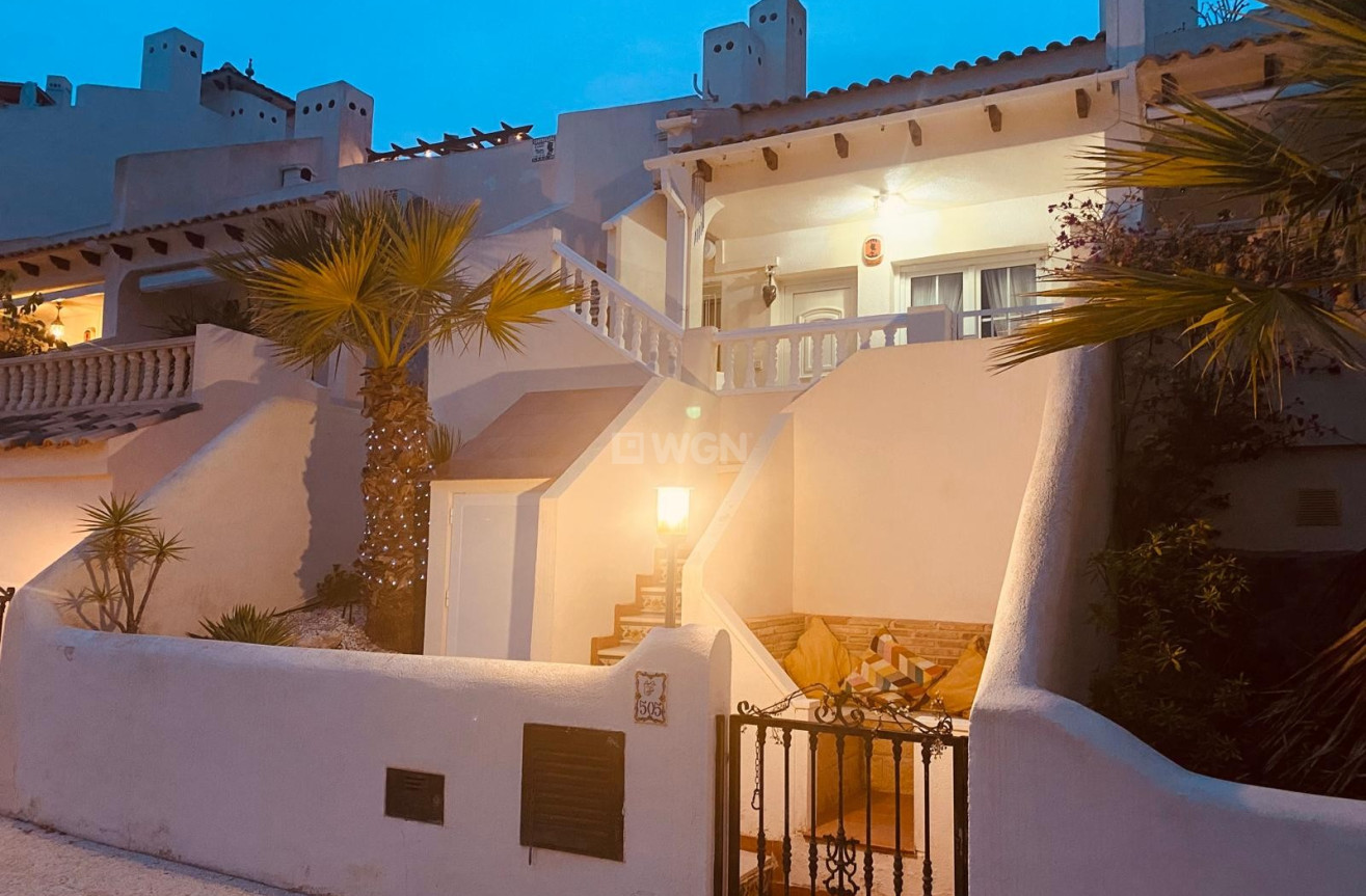 Odsprzedaż - Bungalow - Orihuela Costa - Costa Blanca