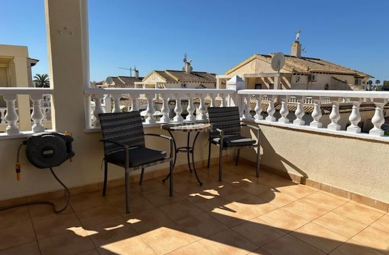 Resale - Villa - Orihuela Costa - Costa Blanca