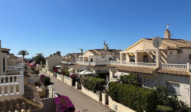 Resale - Villa - Orihuela Costa - Costa Blanca