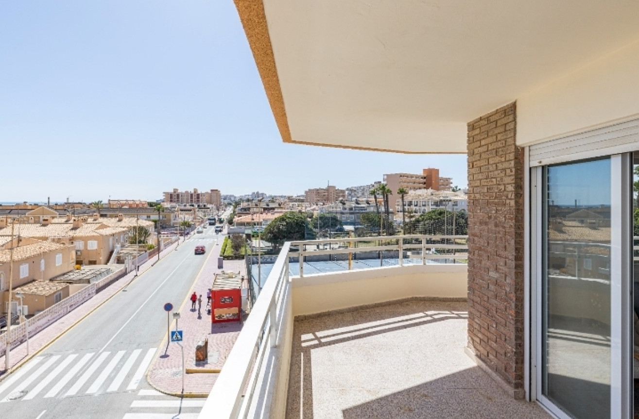 Resale - Apartment / flat - Torrevieja - Costa Blanca