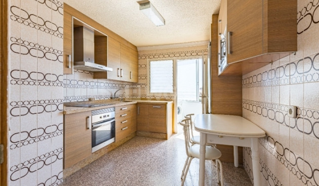 Resale - Apartment / flat - Torrevieja - Costa Blanca