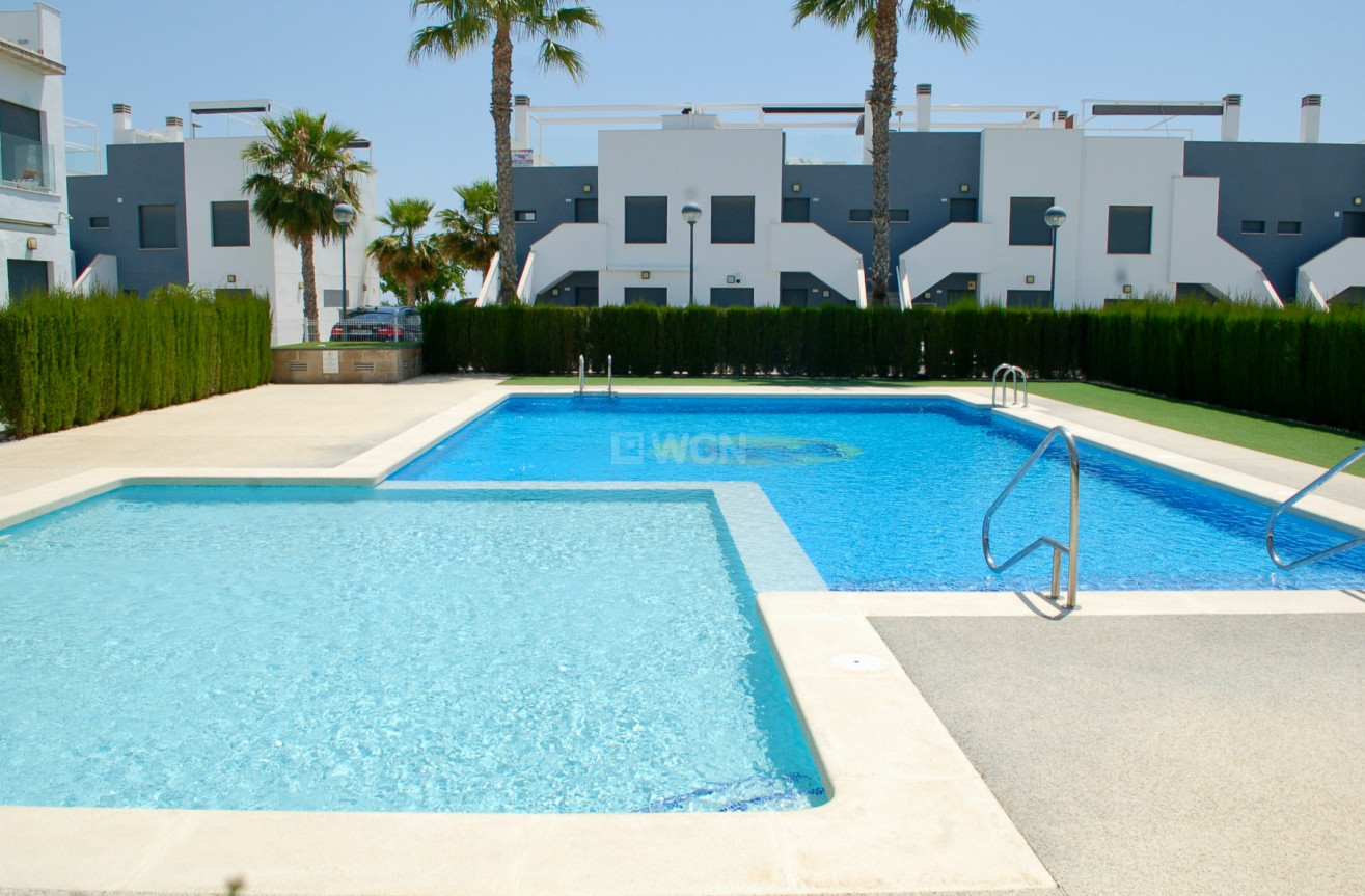 Resale - Bungalow - Pilar de la Horadada - Costa Blanca