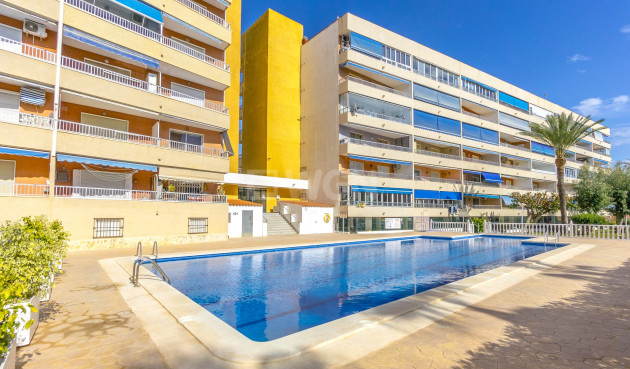 Resale - Apartment / flat - Punta Prima - Costa Blanca