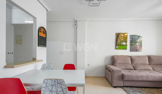 Resale - Apartment / flat - Torrevieja - Sector 25