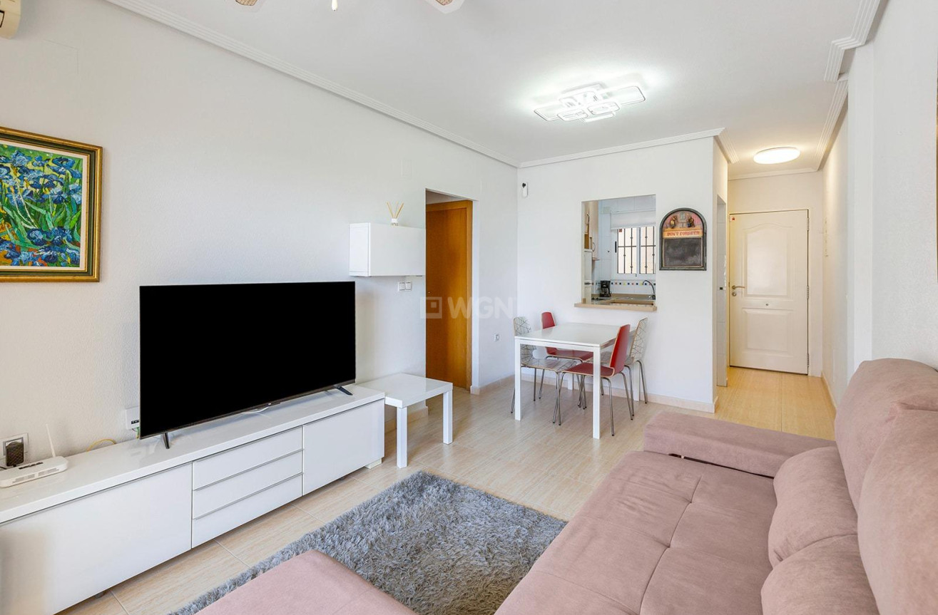 Resale - Apartment / flat - Torrevieja - Sector 25