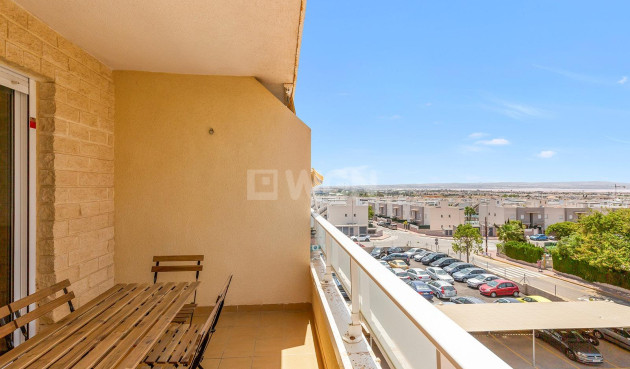 Resale - Apartment / flat - Torrevieja - Sector 25