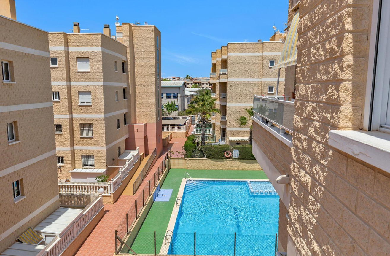 Reventa - Apartamento / piso - Torrevieja - Sector 25