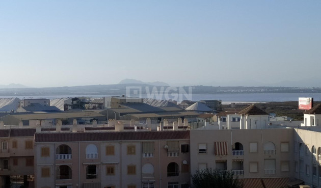 Resale - Apartment / flat - Torrevieja - Acequion