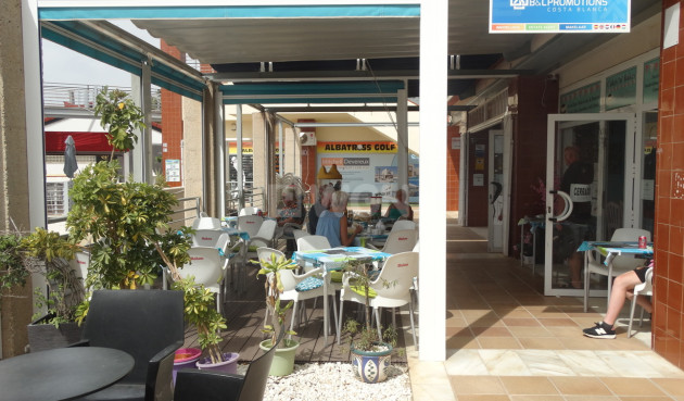 Reventa - Comercial - Villamartin - Costa Blanca