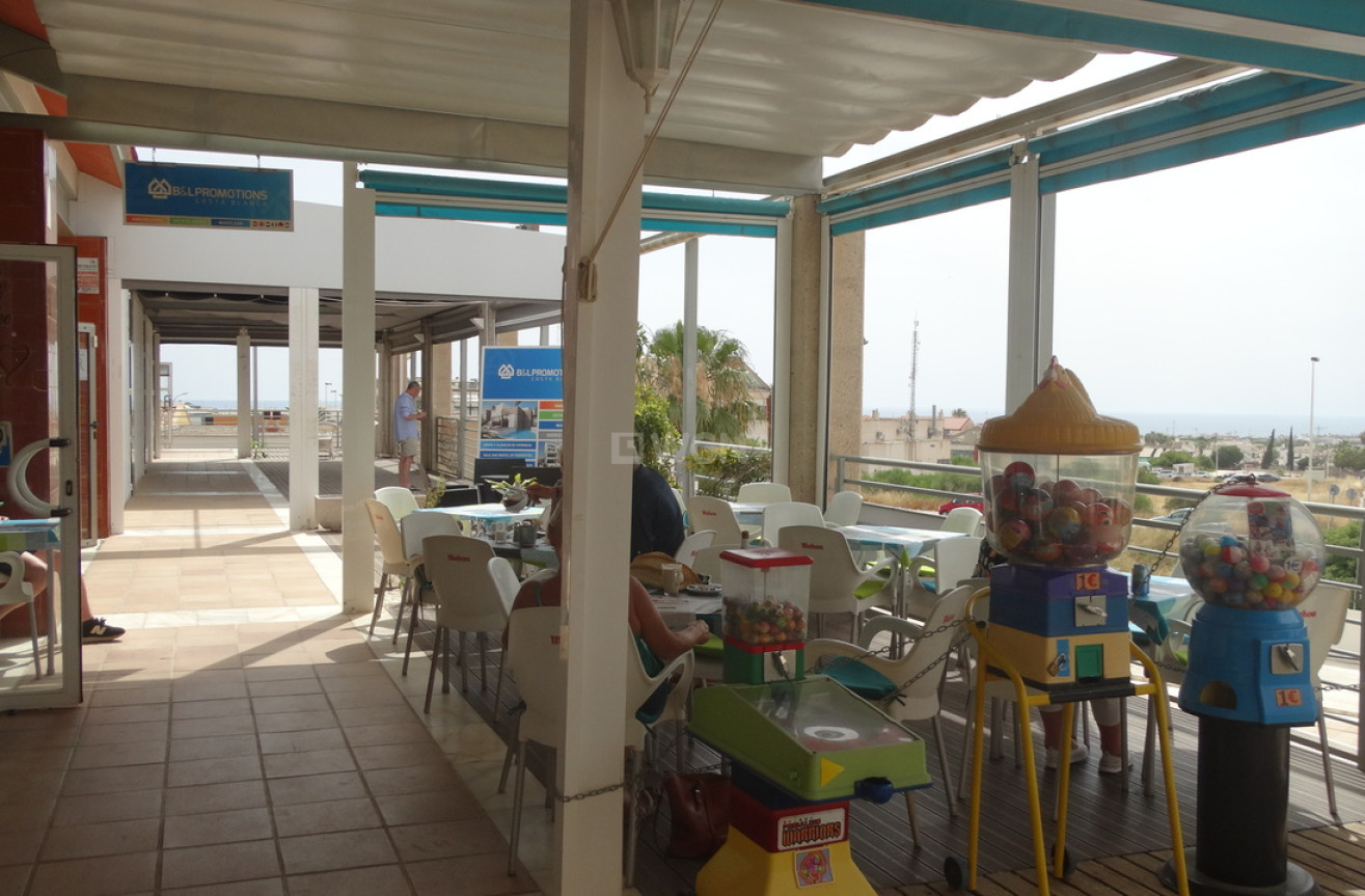 Reventa - Comercial - Villamartin - Costa Blanca