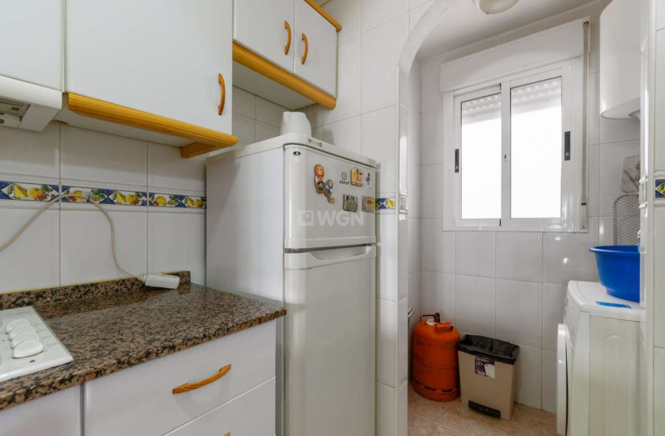 Resale - Apartment / flat - Torrevieja - Costa Blanca