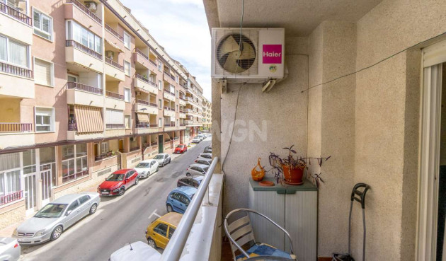 Resale - Apartment / flat - Torrevieja - Costa Blanca