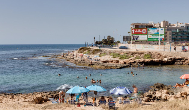 Odsprzedaż - Kamienica - Torrevieja - Parque Las Naciones