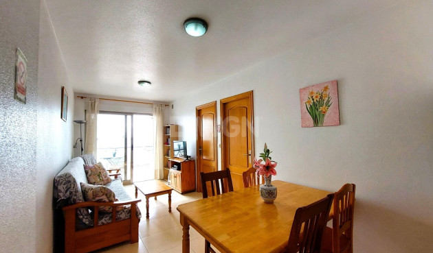 Resale - Apartment / flat - Torrevieja - Costa Blanca