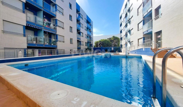 Resale - Apartment / flat - Torrevieja - Costa Blanca