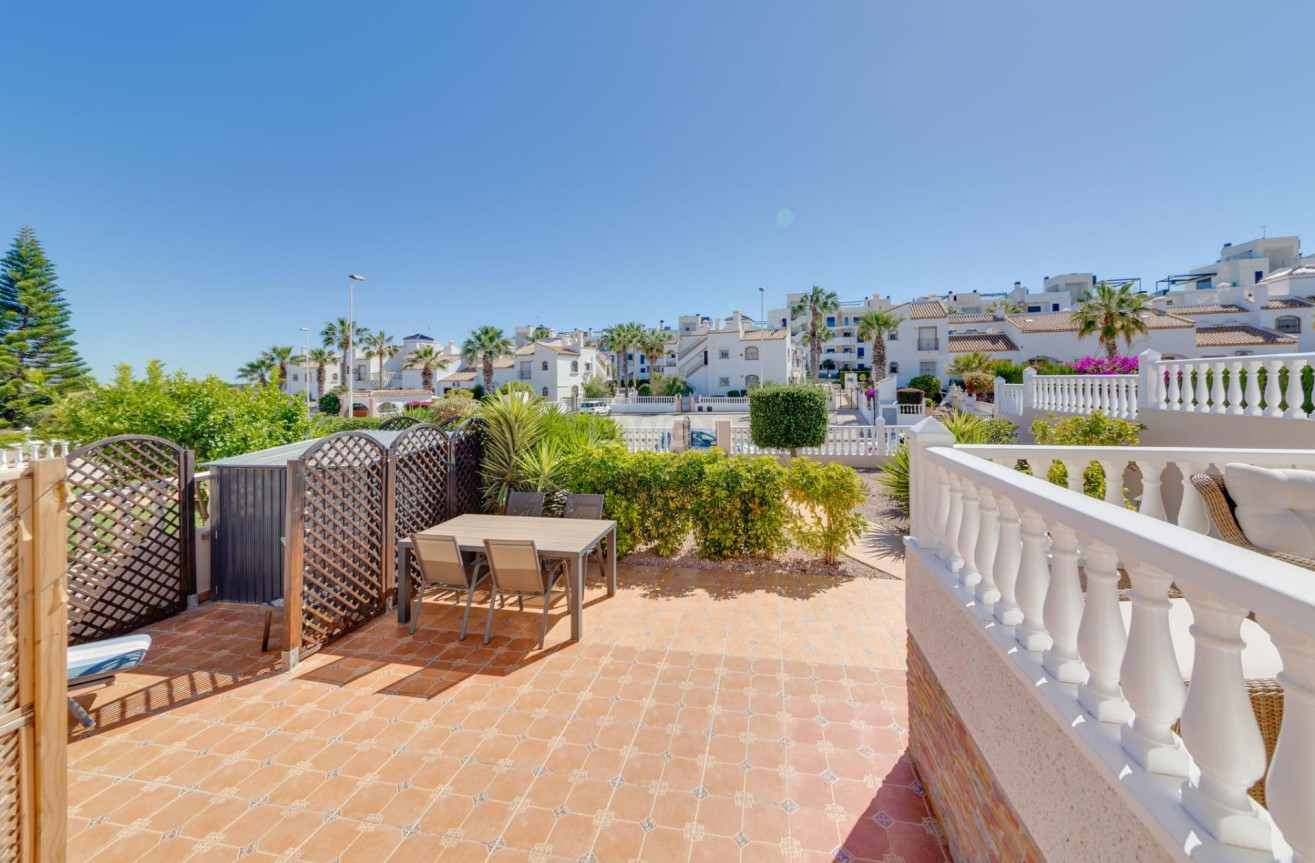 Resale - Villa - Orihuela Costa - Costa Blanca