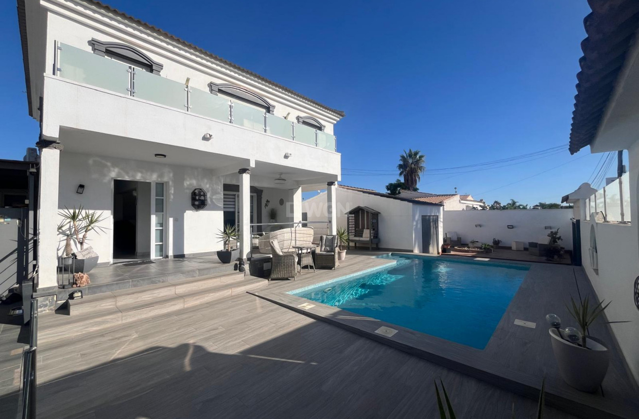 Reventa - Villa - Cabo Roig - Costa Blanca