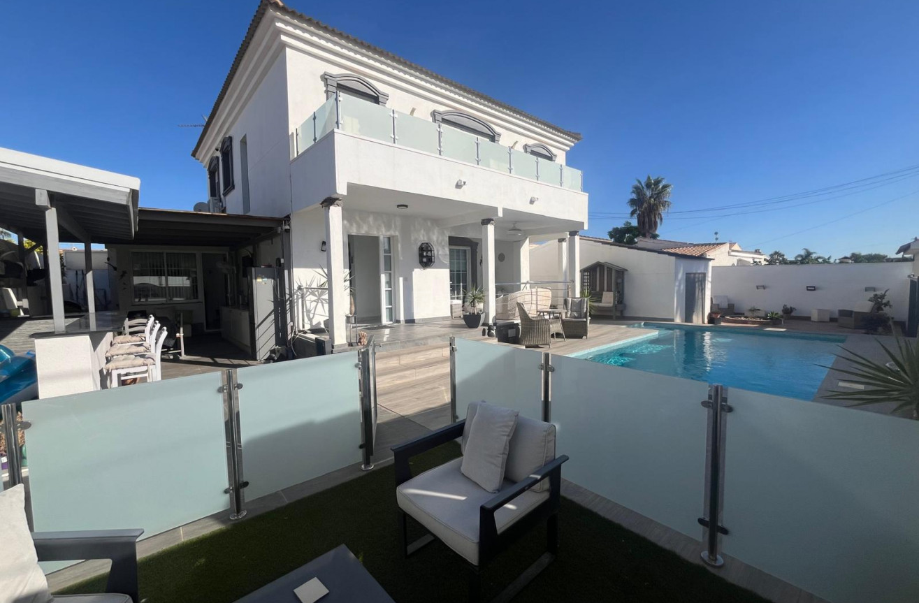 Reventa - Villa - Cabo Roig - Costa Blanca