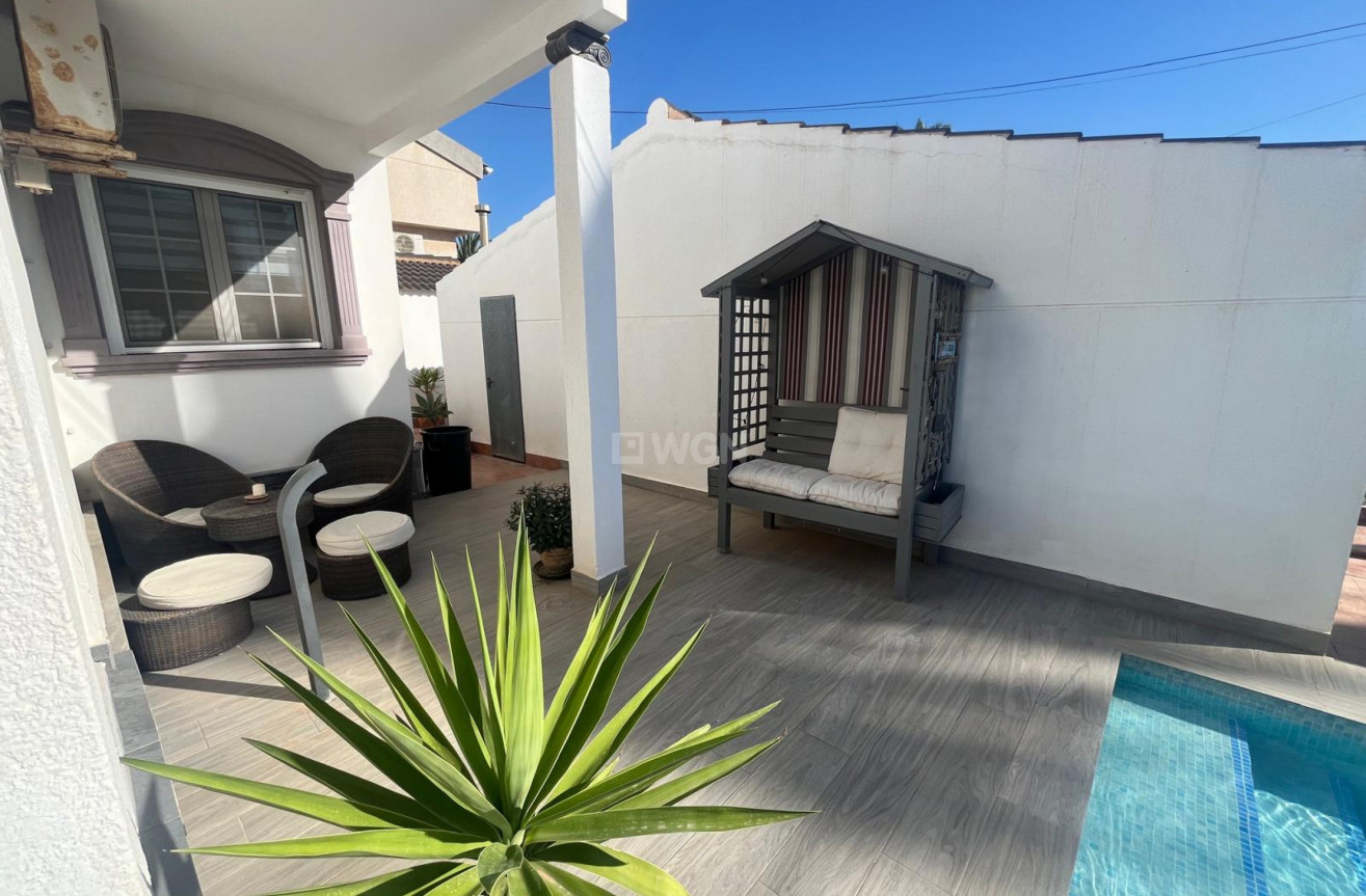 Reventa - Villa - Cabo Roig - Costa Blanca