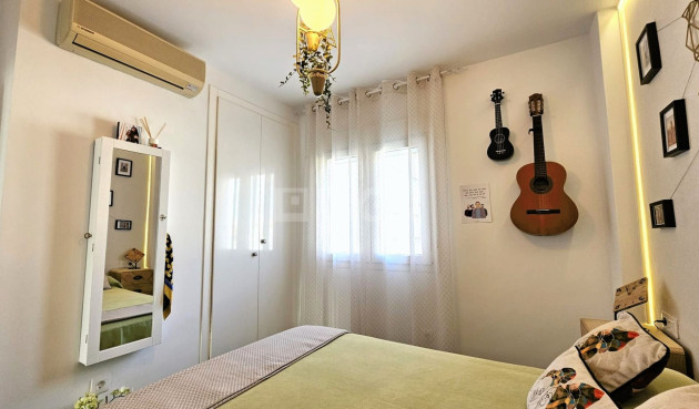 Reventa - Apartamento / piso - Torrevieja - Costa Blanca