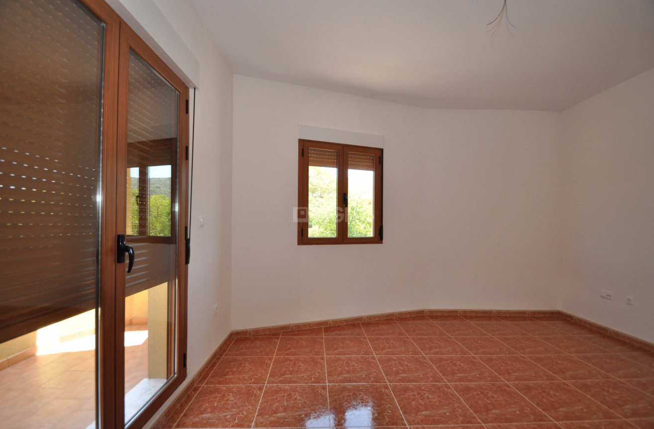 Resale - Townhouse - Pinoso - Inland