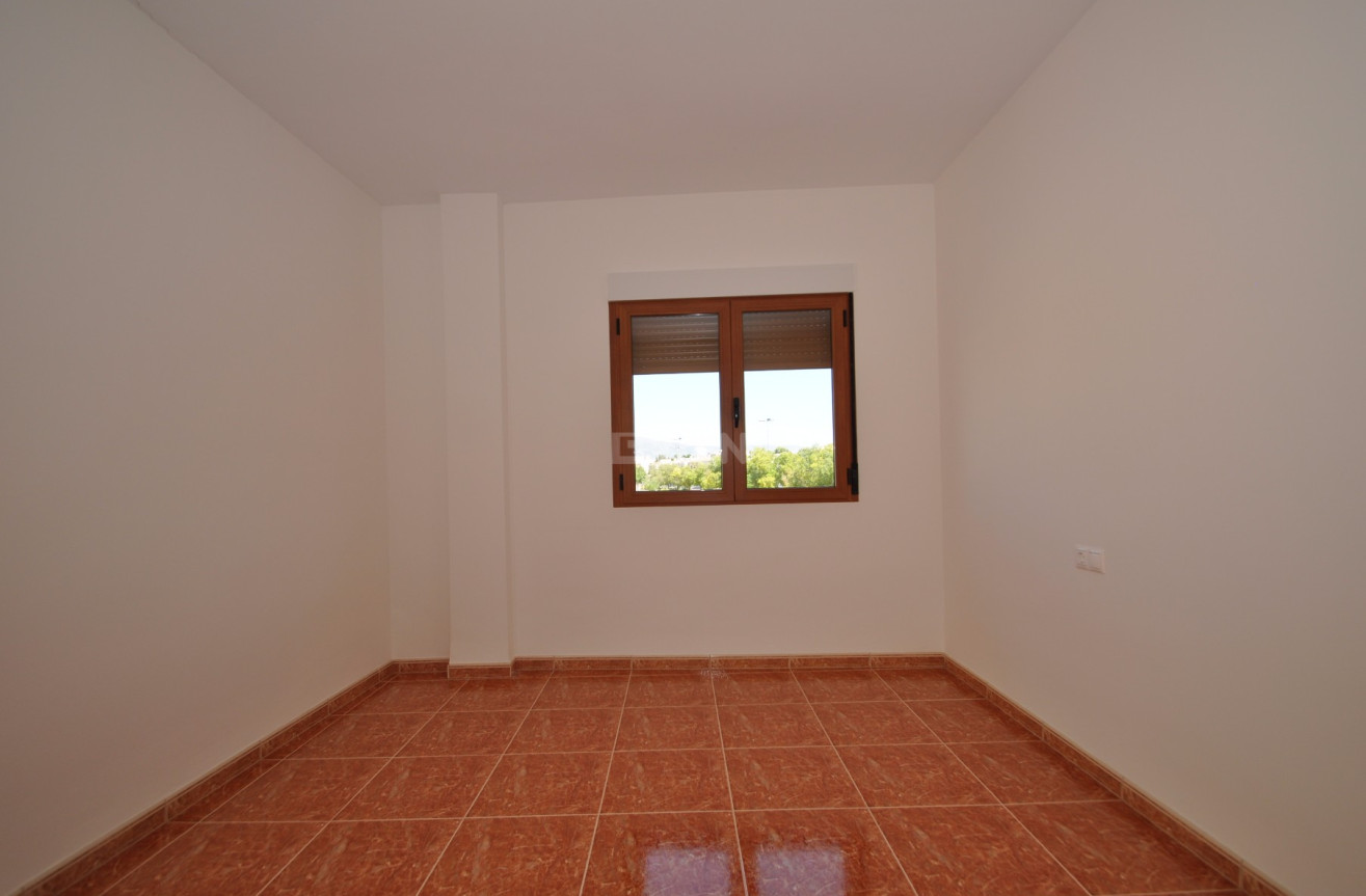 Resale - Townhouse - Pinoso - Inland