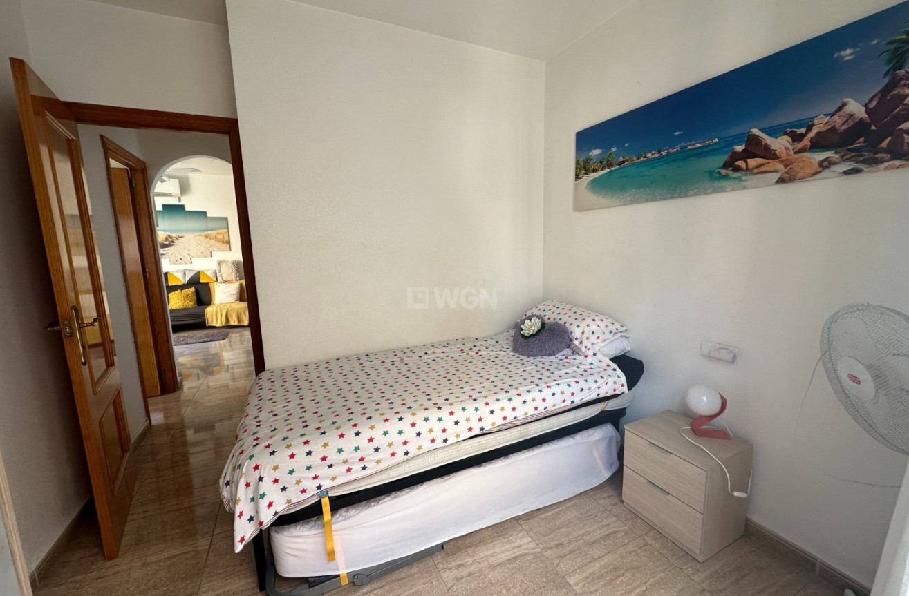 Resale - Apartment / flat - Torrevieja - Costa Blanca