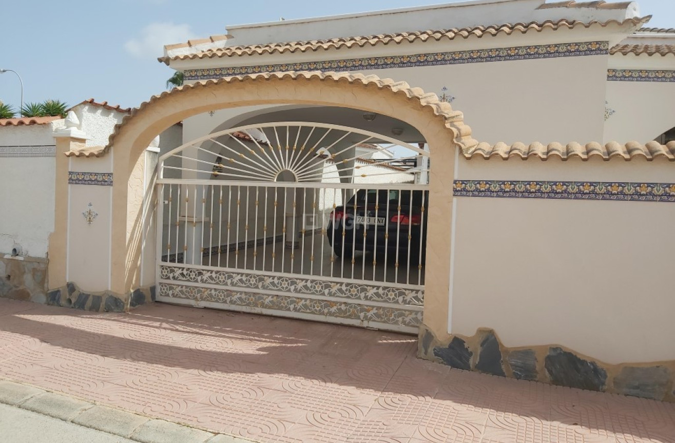 Reventa - Villa - Ciudad Quesada - Costa Blanca