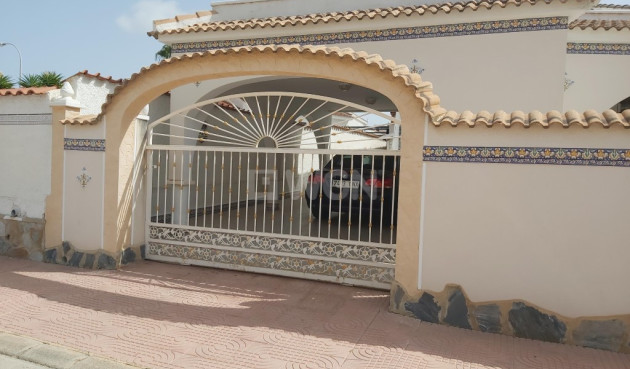 Reventa - Villa - Ciudad Quesada - Costa Blanca