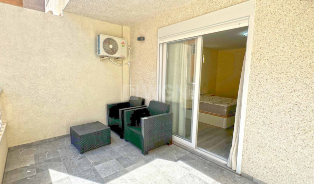 Resale - Apartment / flat - Torrevieja - Costa Blanca