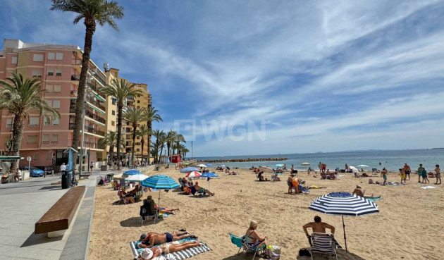 Odsprzedaż - Mieszkanie w bloku - Torrevieja - Costa Blanca