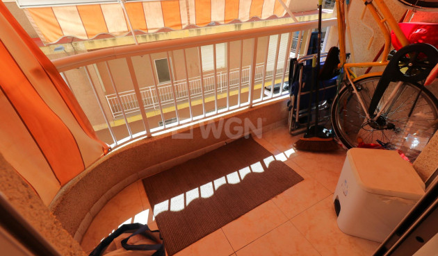 Resale - Apartment / flat - Torrevieja - Acequion