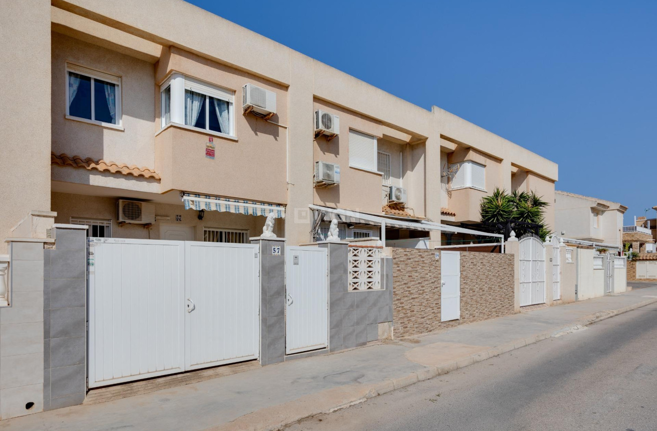 Resale - Duplex - Torrevieja - Aguas Nuevas 2