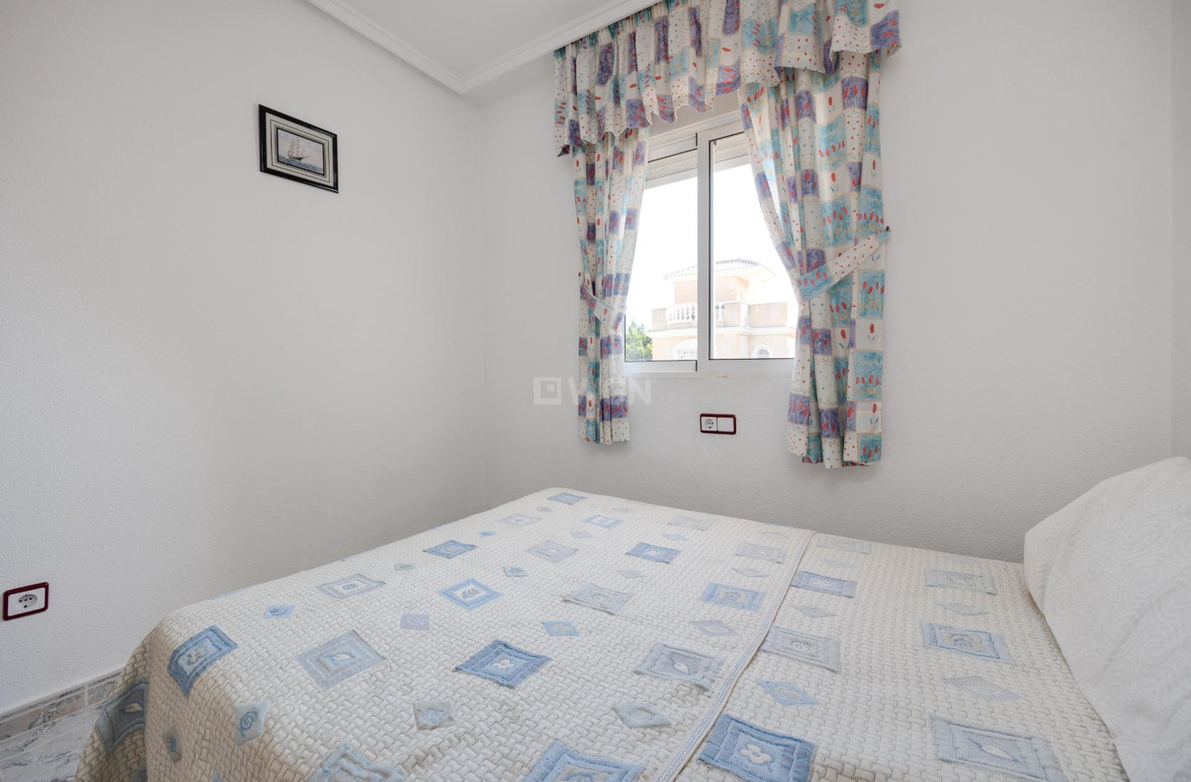 Resale - Duplex - Torrevieja - Aguas Nuevas 2