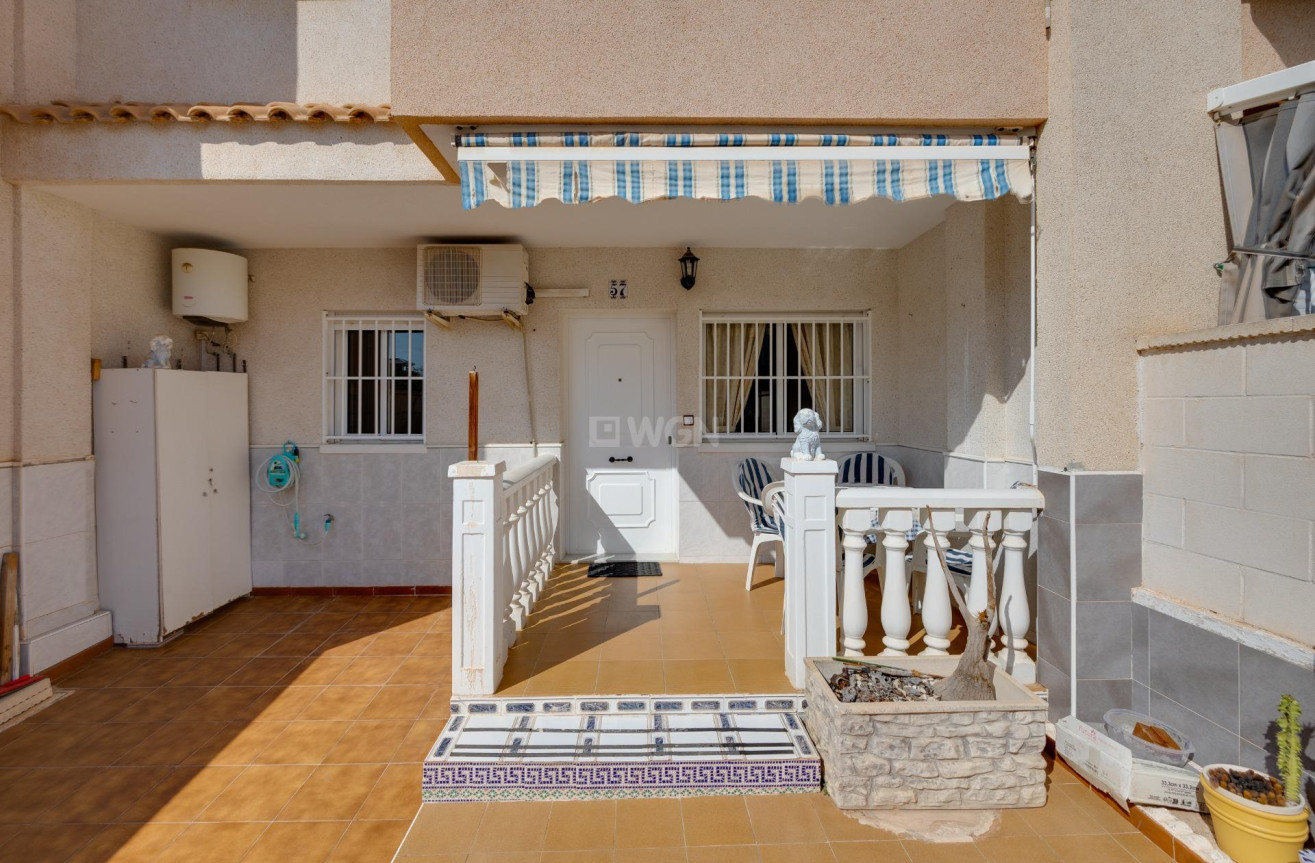 Resale - Duplex - Torrevieja - Aguas Nuevas 2