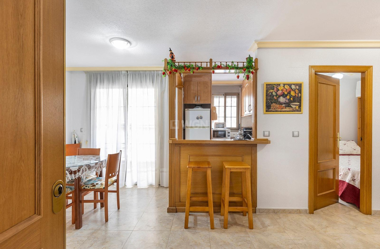 Resale - Apartment / flat - Torrevieja - La Mata