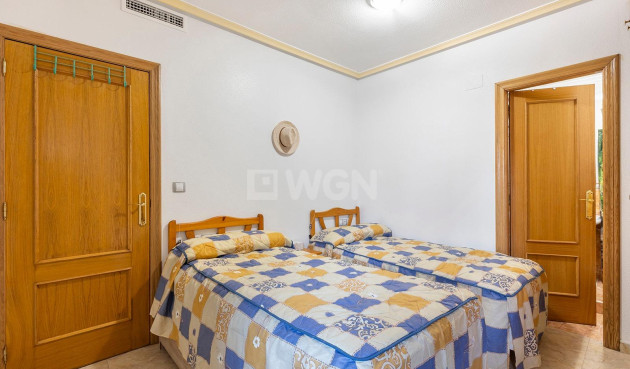 Reventa - Apartamento / piso - Torrevieja - La Mata