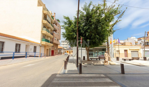 Odsprzedaż - Mieszkanie w bloku - Torrevieja - La Mata