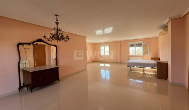 Odsprzedaż - Villa - Torrevieja - Torreta Florida