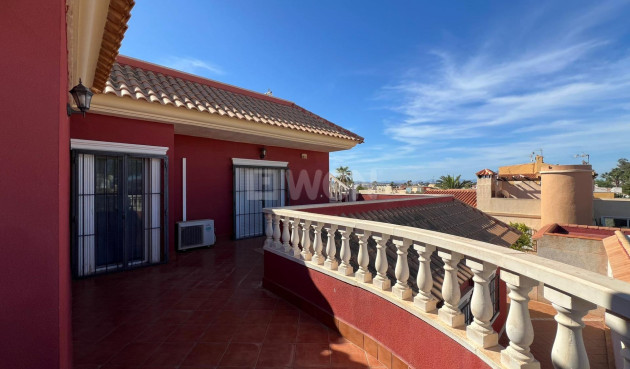 Odsprzedaż - Villa - Torrevieja - Torreta Florida