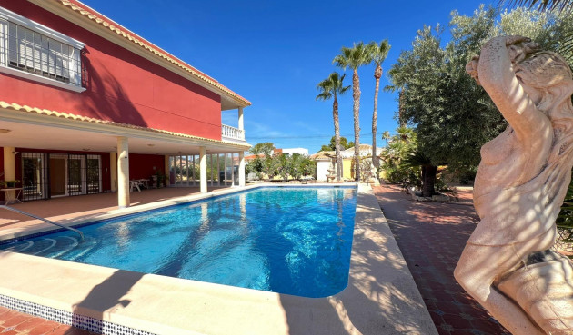 Odsprzedaż - Villa - Torrevieja - Torreta Florida