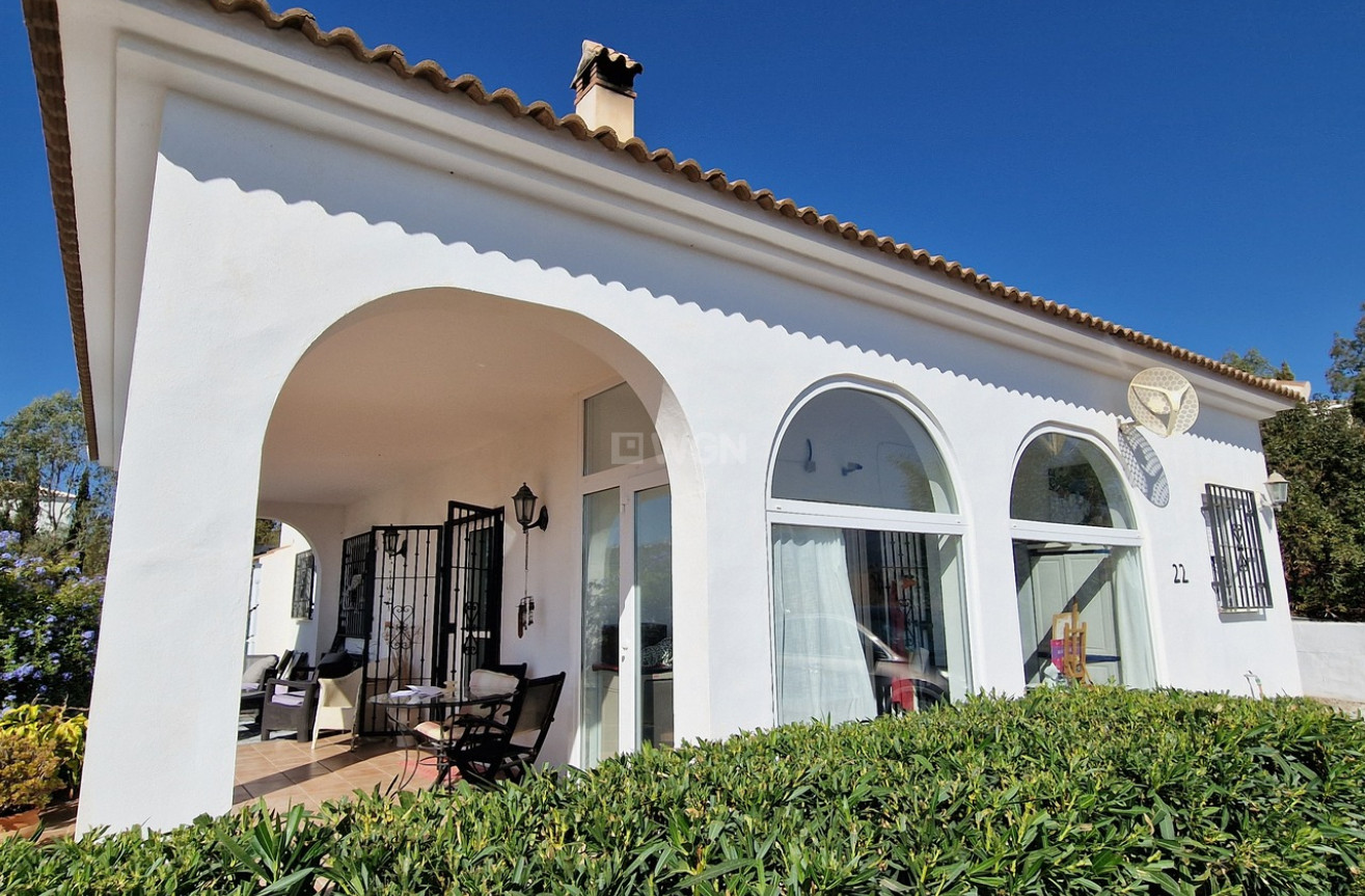 Resale - Villa - Vinuela - Inland