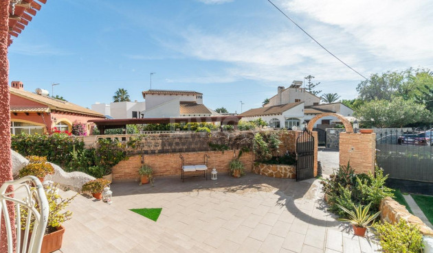 Reventa - Villa - Orihuela Costa - Punta Prima