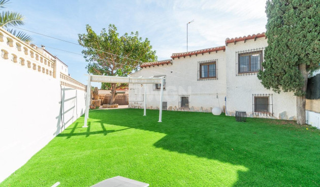 Reventa - Villa - Orihuela Costa - Punta Prima