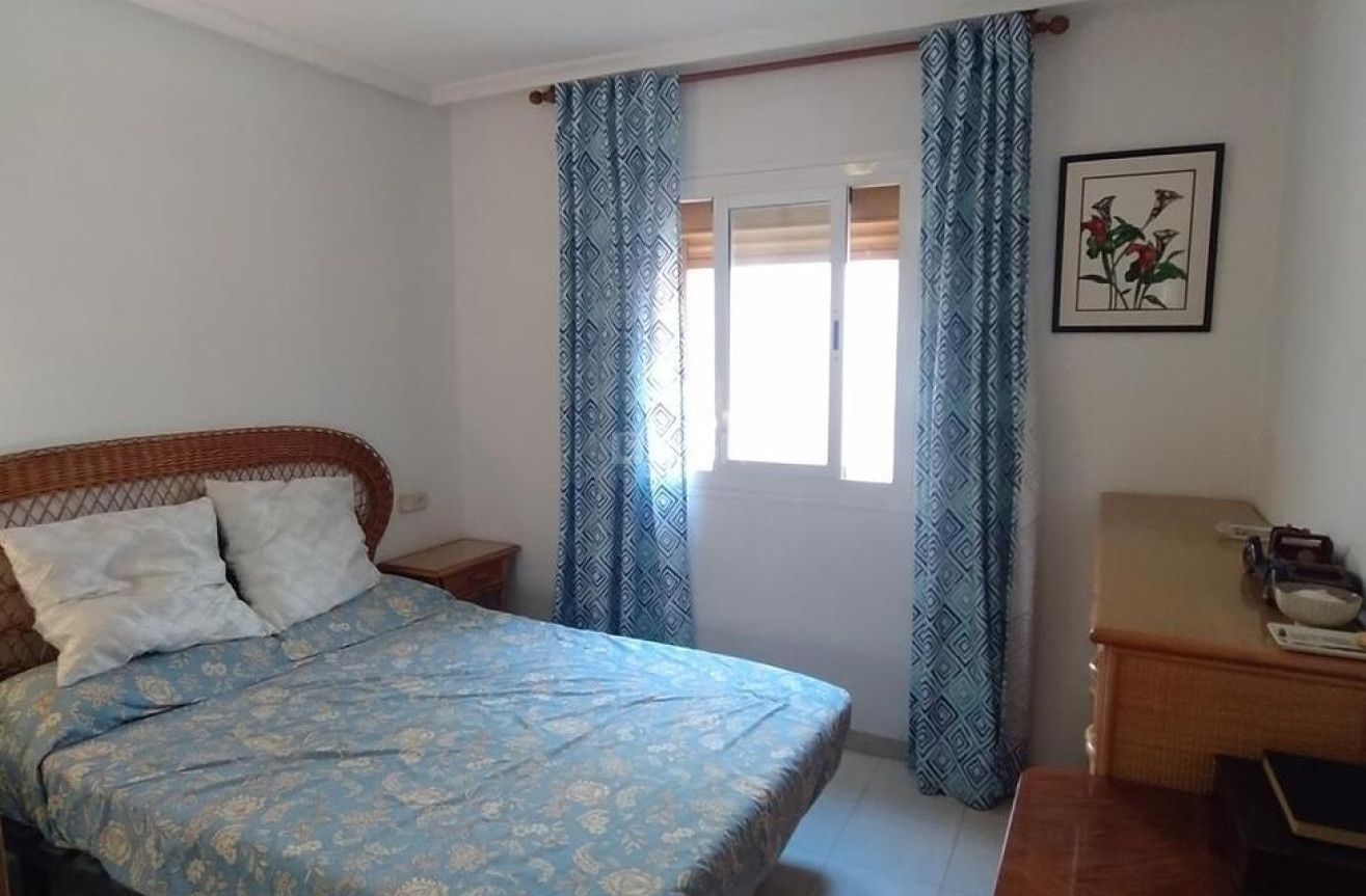 Resale - Apartment / flat - Torrevieja - Acequion