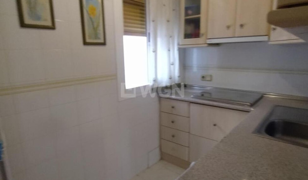 Resale - Apartment / flat - Torrevieja - Acequion