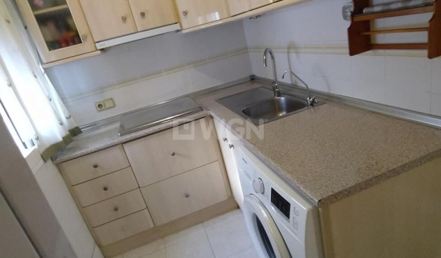 Resale - Apartment / flat - Torrevieja - Acequion